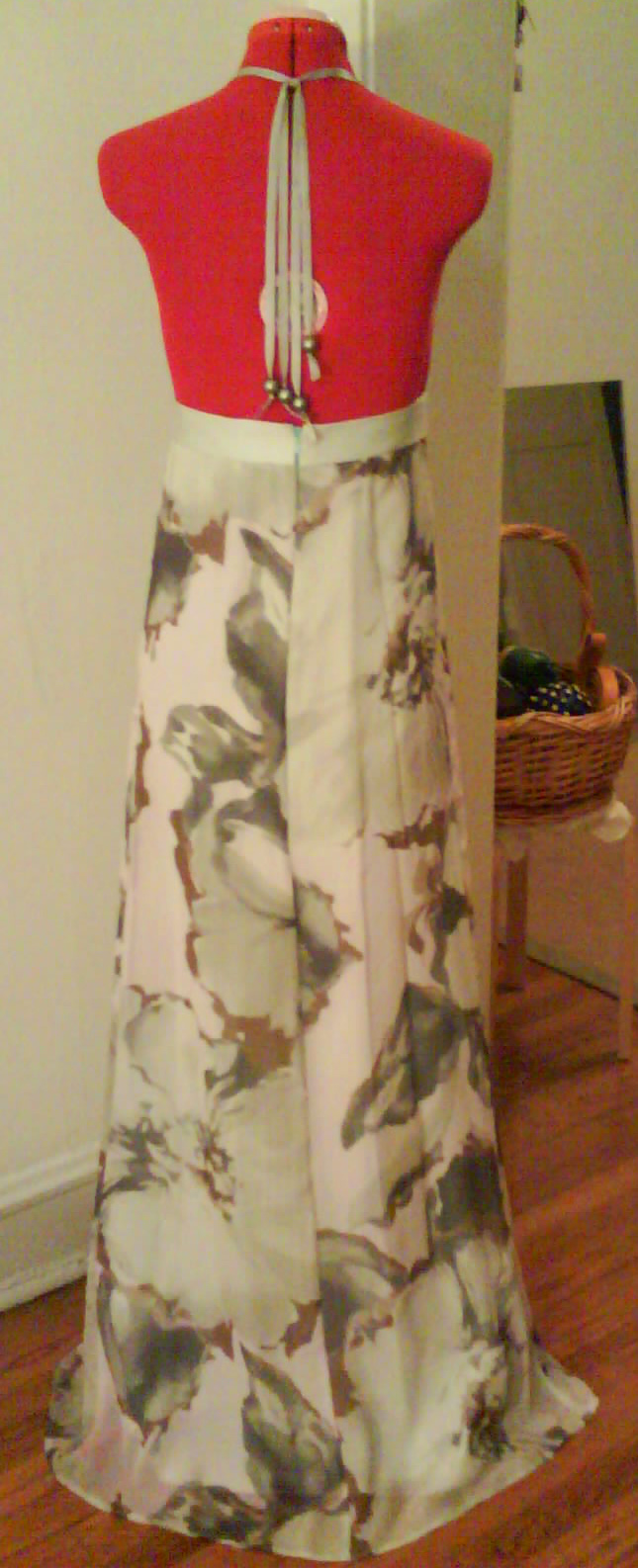 newbkdress.jpg